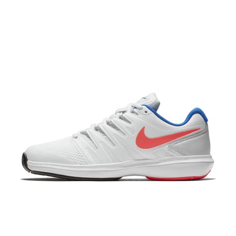 ladies sneakers Nike clearance sale